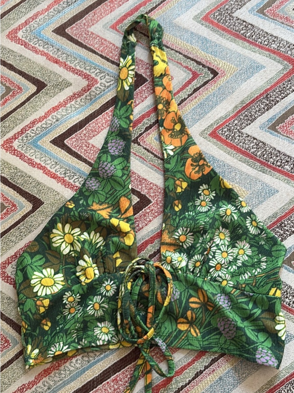 Urban Outfitters Green Floral Daisy 70s Retro Textured Halter Crop Top
